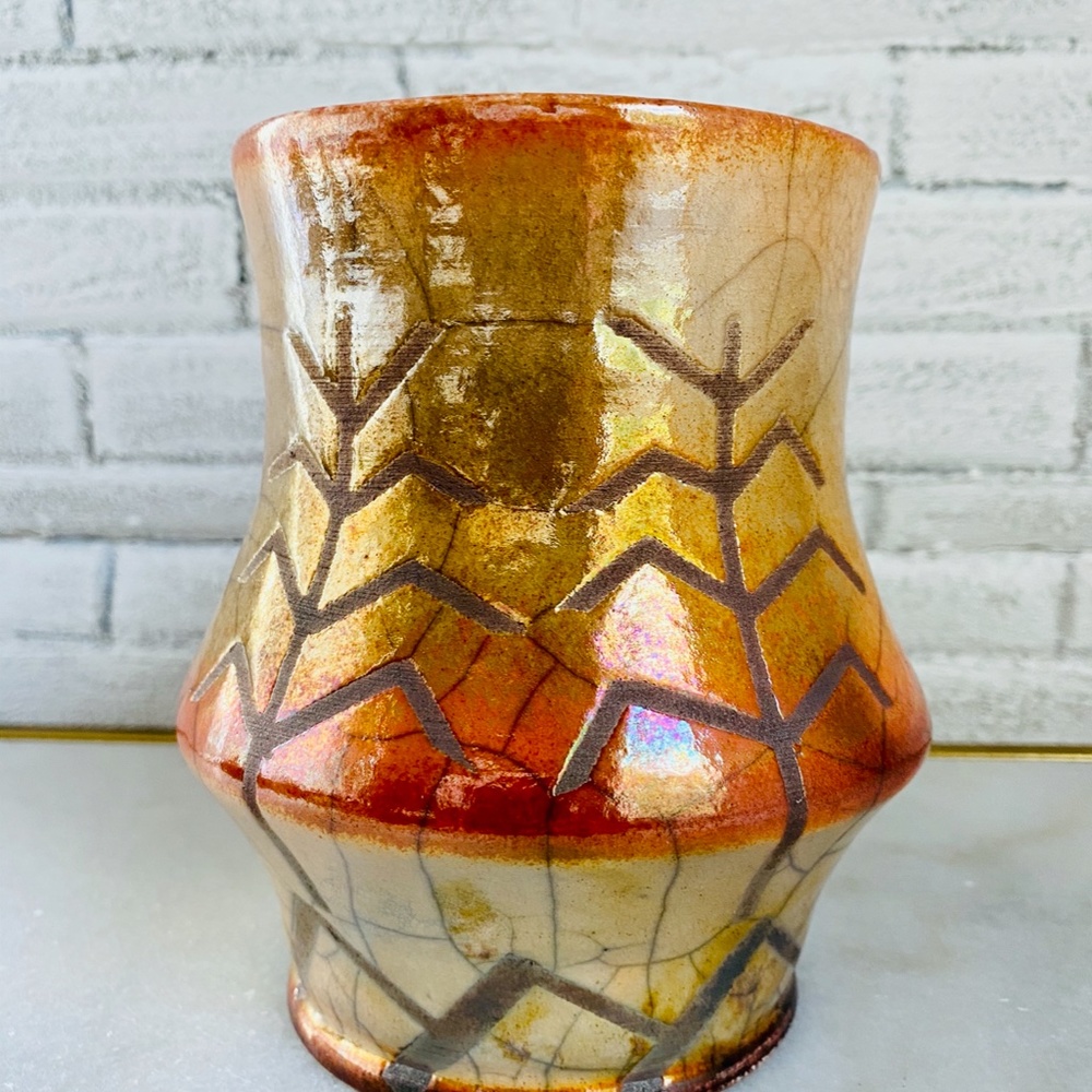 Studio Pottery Vase Handmade - Picture 10 of 10